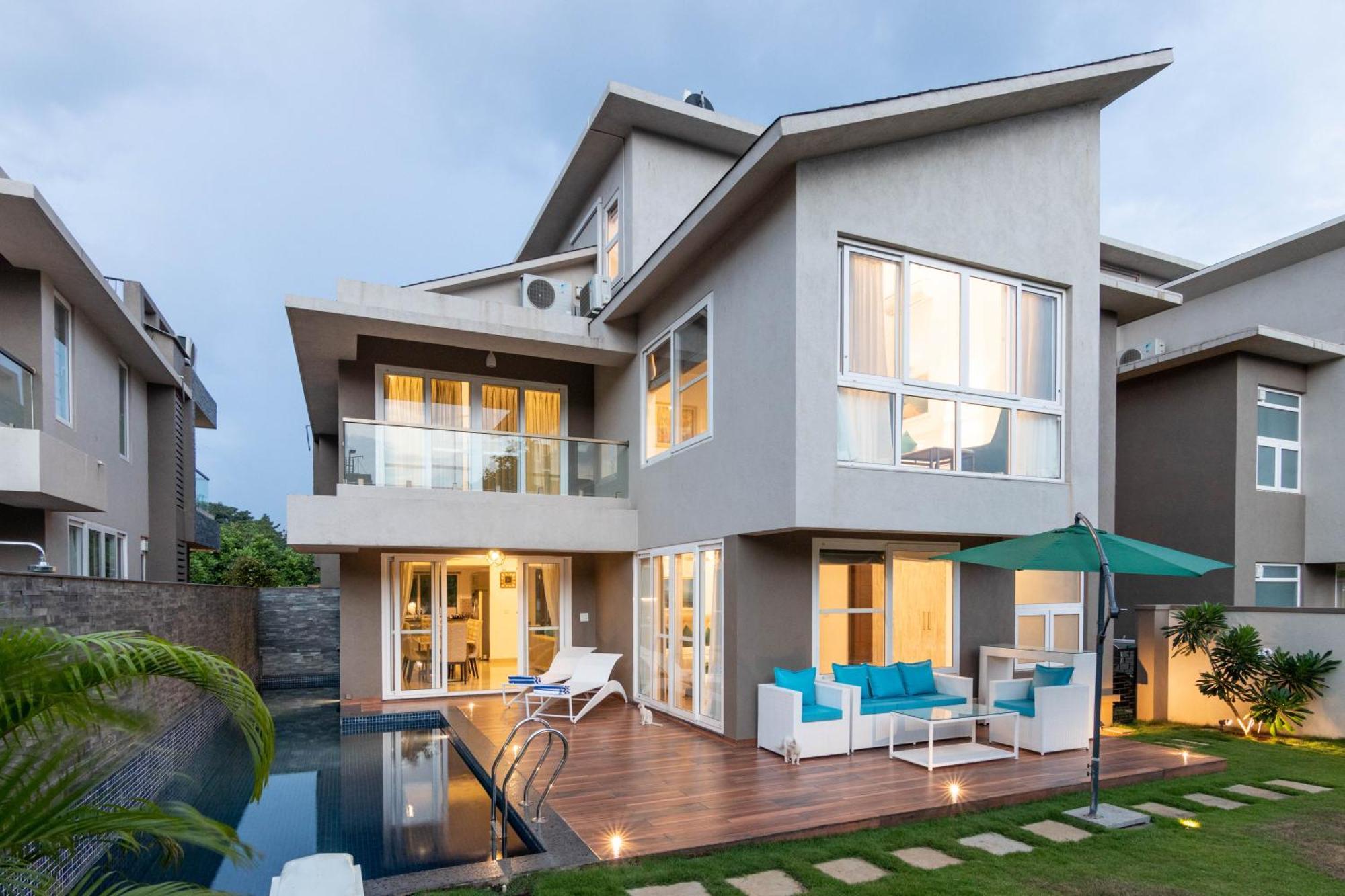 Rainforest Boulevard Private Pool Villas, Anjuna-vagator, North Goa *